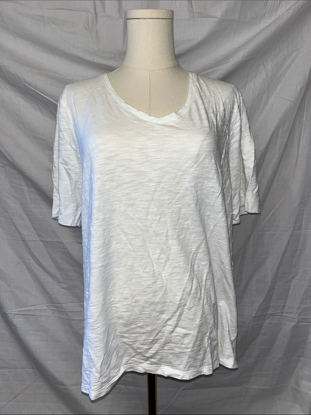 Classic Women's White Short-Sleeve Tee